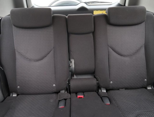 Toyota RAV 4  2.2 D-CAT 