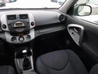 Toyota RAV 4  2.2 D-CAT 