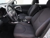 Toyota RAV 4  2.2 D-CAT 