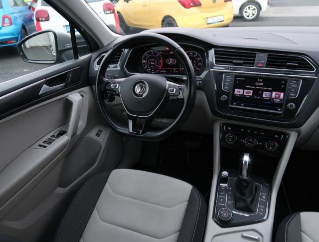 Volkswagen Tiguan  2.0 TDI R-Line