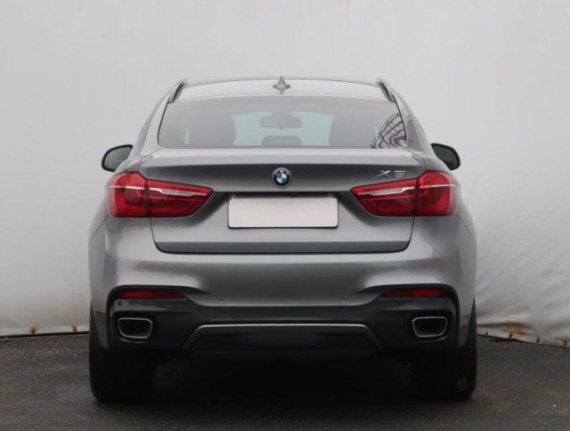 BMW X6  xDrive40d M Paket