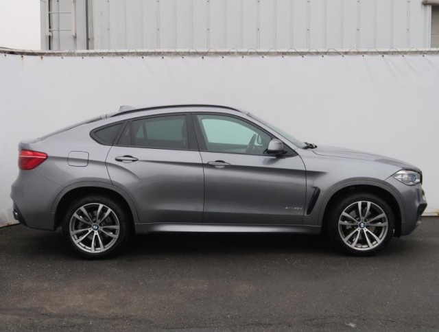 BMW X6  xDrive40d M Paket