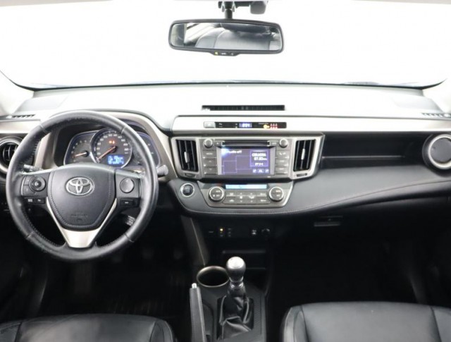 Toyota RAV 4  2.2 D-4D Executive