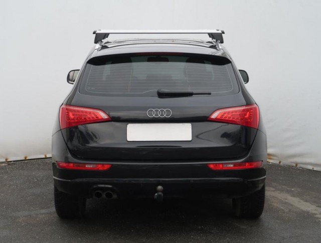 Audi Q5  2.0 TDI 