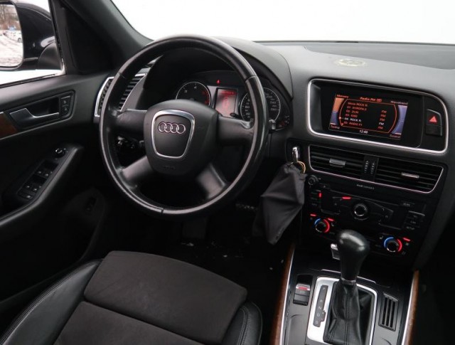 Audi Q5  2.0 TDI 