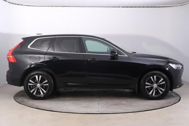 Volvo XC60  T5 AWD Momentum