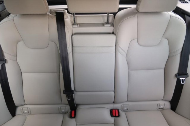 Volvo XC60  T5 AWD Momentum