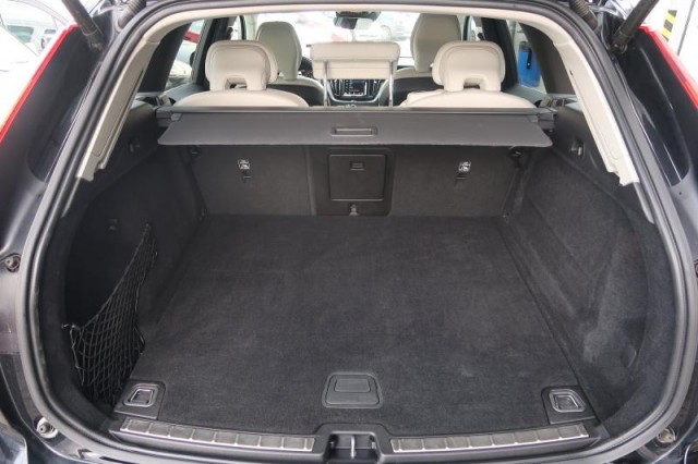 Volvo XC60  T5 AWD Momentum