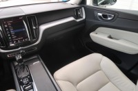 Volvo XC60  T5 AWD Momentum