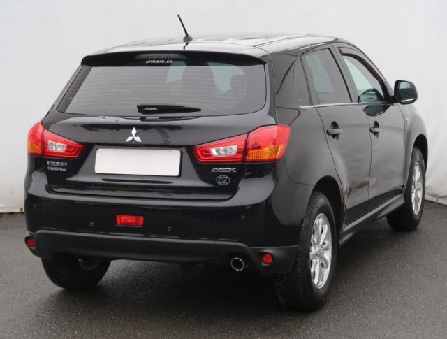 Mitsubishi ASX  1.6 MIVEC Invite