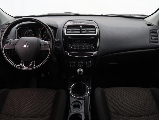 Mitsubishi ASX  1.6 MIVEC Invite