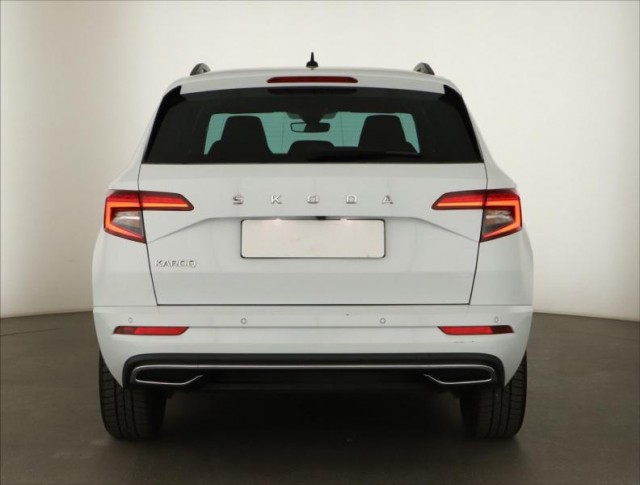 Škoda Karoq  1.5 TSI Sportline