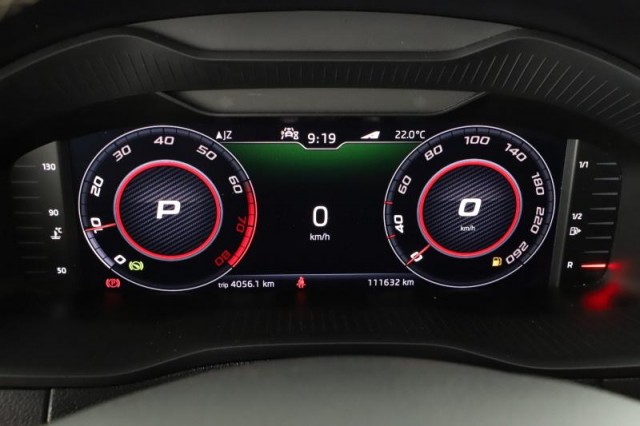 Škoda Karoq  1.5 TSI Sportline