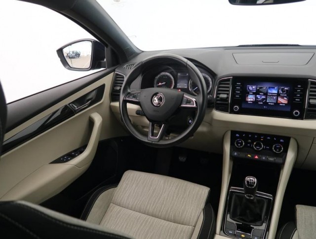 Škoda Karoq  1.5 TSI 