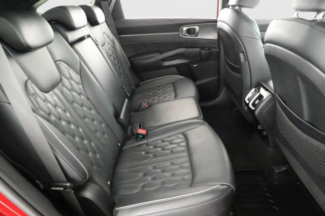 Kia Sorento  2.2 CRDi 
