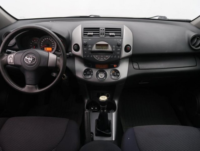 Toyota RAV 4  2.2 D-4D 