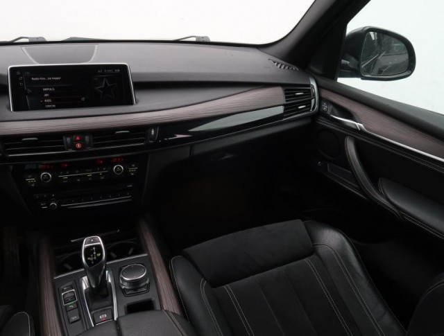 BMW X5  xDrive30d M Paket