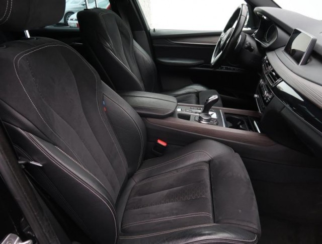 BMW X5  xDrive30d M Paket