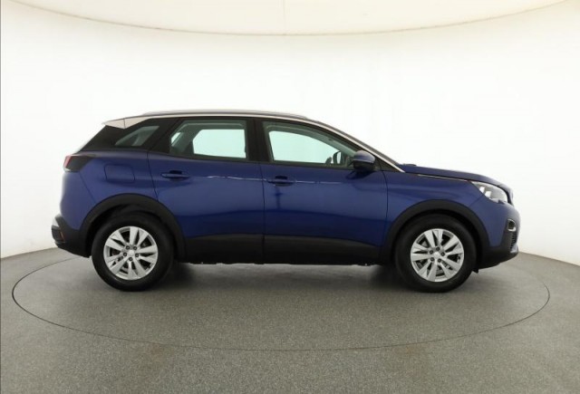 Peugeot 3008  1.2 PureTech 