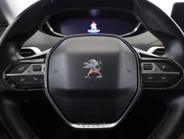 Peugeot 3008  1.2 PureTech 