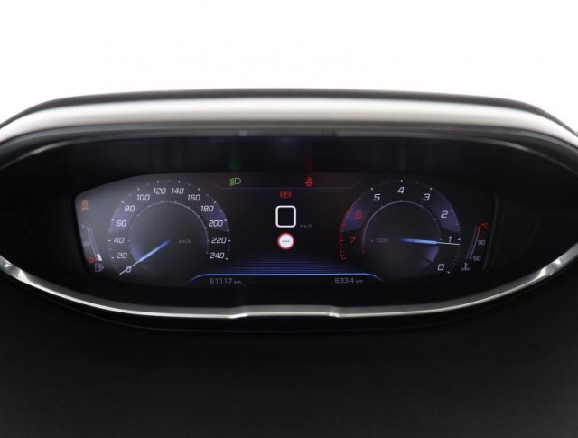 Peugeot 3008  1.2 PureTech 