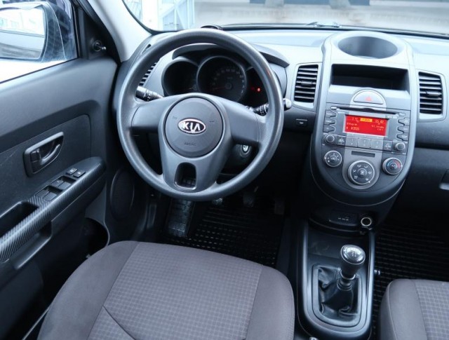 Kia Soul  1.6 CVVT 