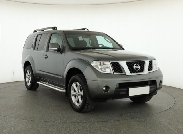 Nissan Pathfinder  2.5 dCi 