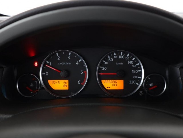 Nissan Pathfinder  2.5 dCi 