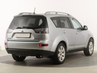 Mitsubishi Outlander  2.2 DI-D 