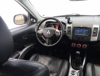 Mitsubishi Outlander  2.2 DI-D 