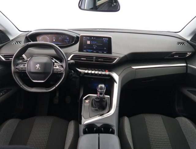 Peugeot 5008  PureTech 130 Active