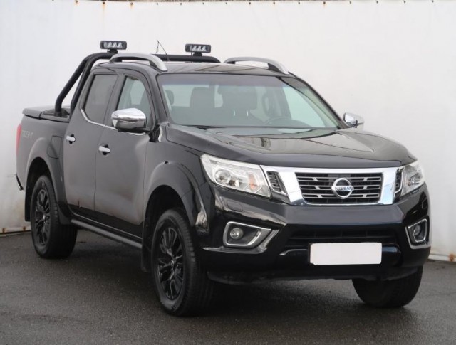 Nissan Navara  2.3 dCi Trek -1°