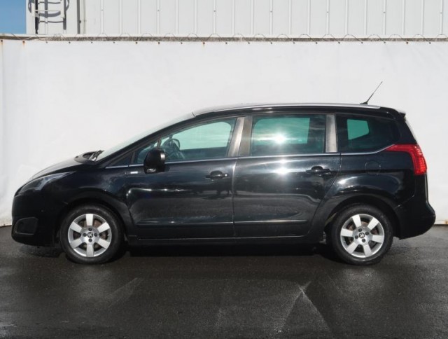 Peugeot 5008  1.6 BlueHDi 