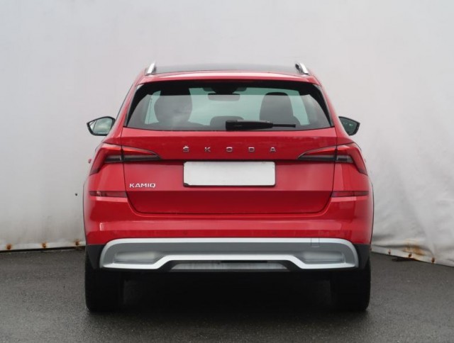 Škoda Kamiq  1.0 TSI Scoutline
