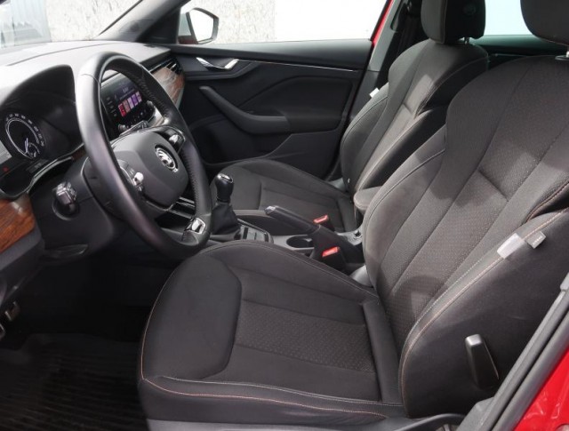 Škoda Kamiq  1.0 TSI Scoutline