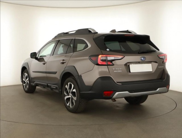 Subaru Outback  2.5 i 