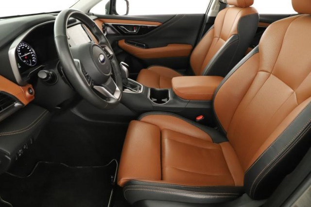 Subaru Outback  2.5 i 