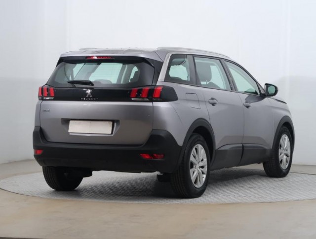 Peugeot 5008  1.6 BlueHDi 