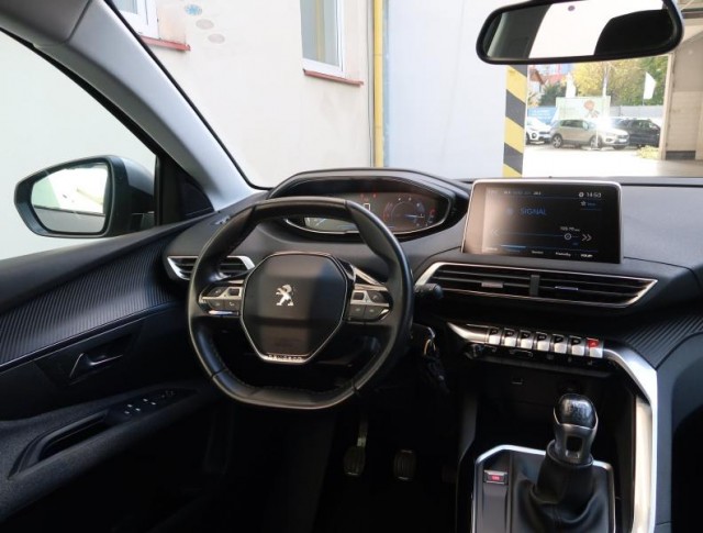 Peugeot 5008  1.6 BlueHDi 