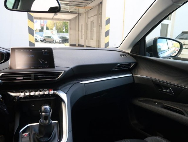 Peugeot 5008  1.6 BlueHDi 