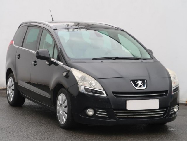 Peugeot 5008  1.6 HDi 