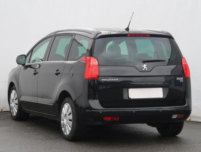 Peugeot 5008  1.6 HDi 