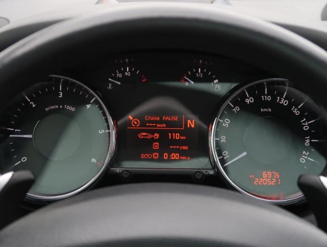 Peugeot 5008  1.6 HDi 