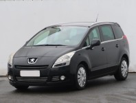 Peugeot 5008  1.6 HDi 