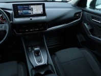 Nissan Qashqai  1.3 DIG-T MHEV N-Connecta
