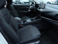 Nissan Qashqai  1.3 DIG-T MHEV N-Connecta