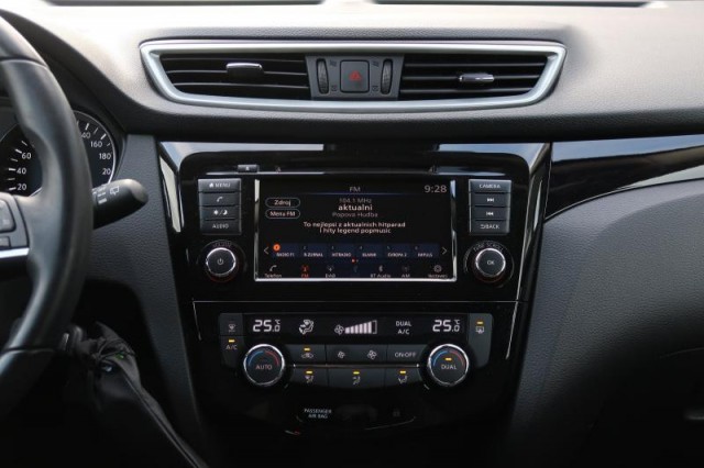 Nissan Qashqai  1.3 DIG-T 