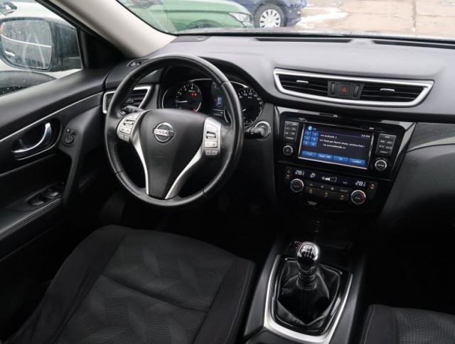 Nissan X-Trail  1.6 DIG-T 