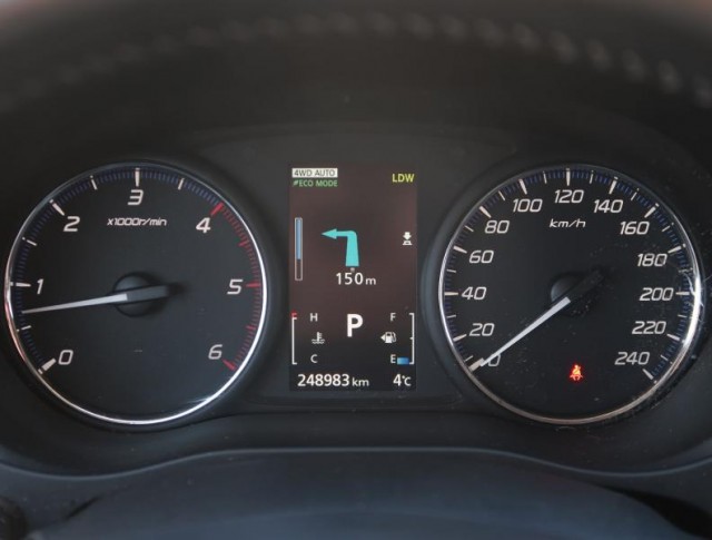 Mitsubishi Outlander  2.2 DI-D 