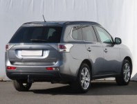 Mitsubishi Outlander  2.2 DI-D 